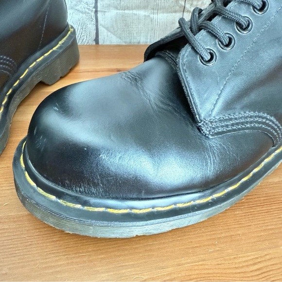 VINTAGE DR MARTENS 1942 20 Eye Tall Lace Up Black Leather Boots EU41 US L9 M8 - Picture 6 of 11